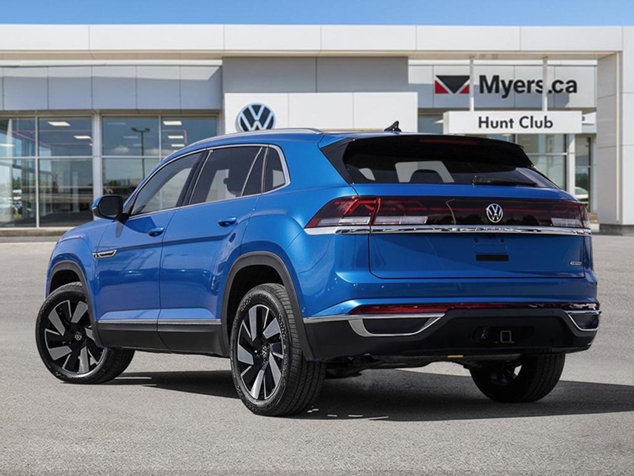 2026 Volkswagen Atlas Cross Sport Highline  - Sunroof Photo3