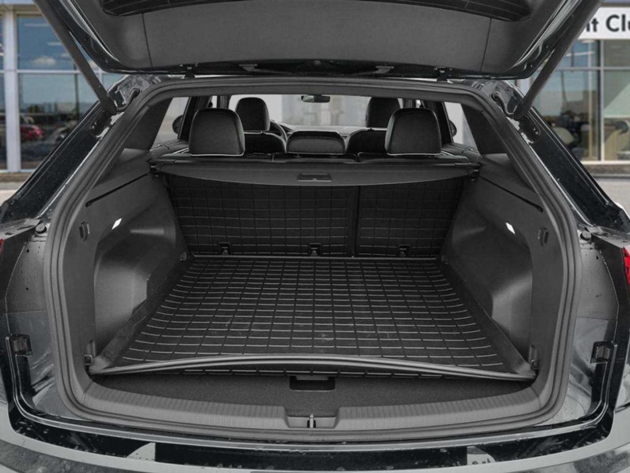 2026 Volkswagen Atlas Cross Sport Execline  - Massaging Seats Photo
