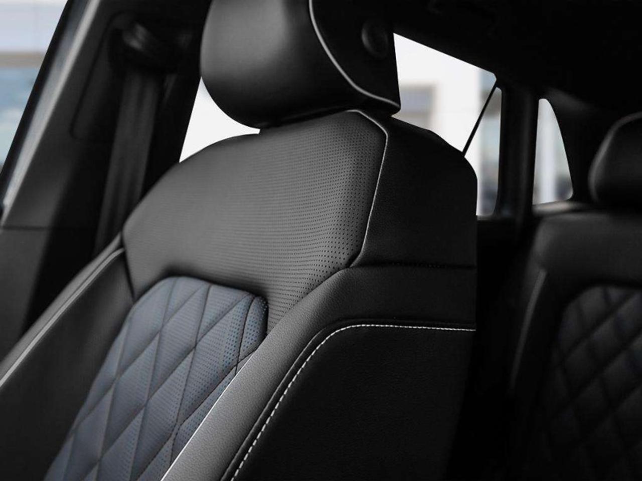 2026 Volkswagen Atlas Cross Sport Execline  - Massaging Seats Photo