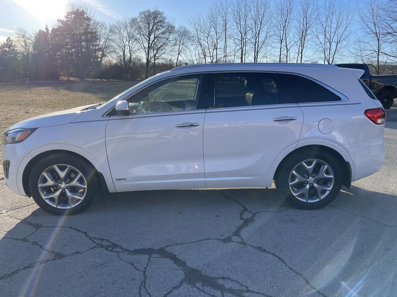 2017 Kia Sorento SX Plus V6 AWD *One Owner Photo