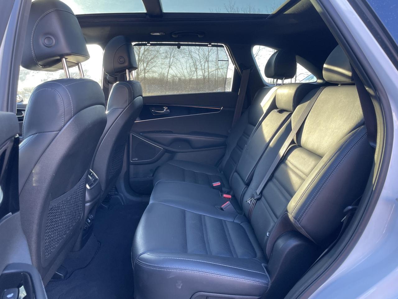 2017 Kia Sorento SX Plus V6 AWD *One Owner Photo