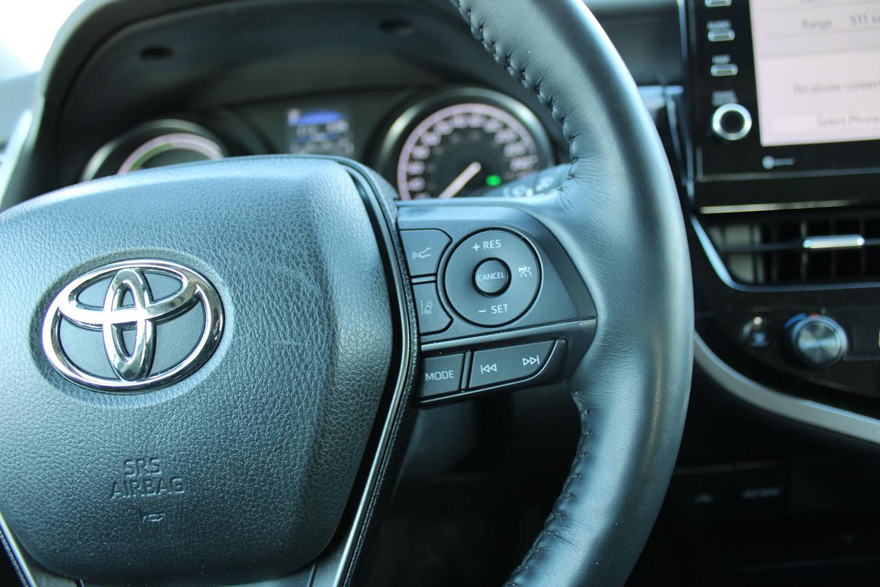 2024 Toyota Camry HYBRID SE Photo