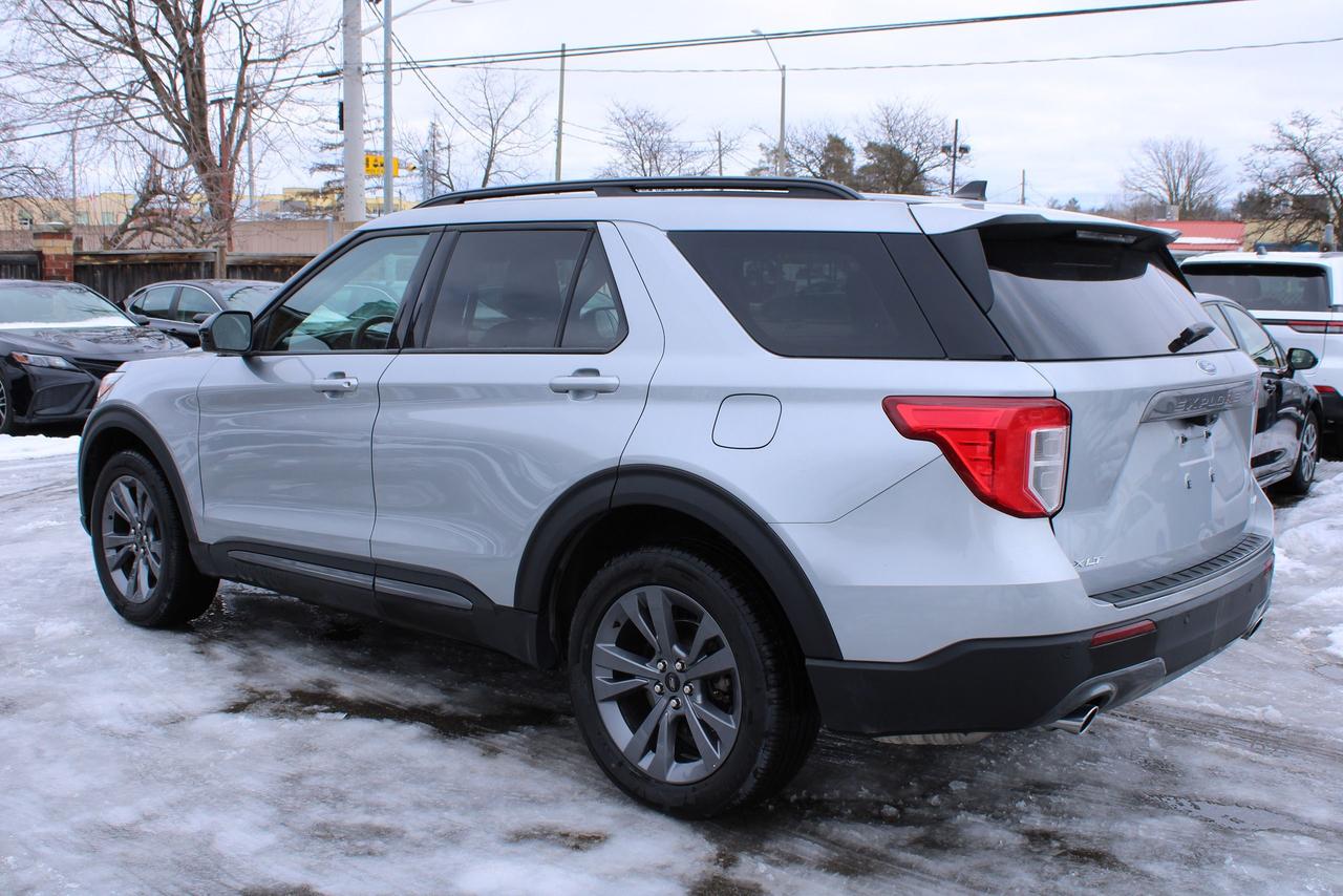 2024 Ford Explorer XLT Photo