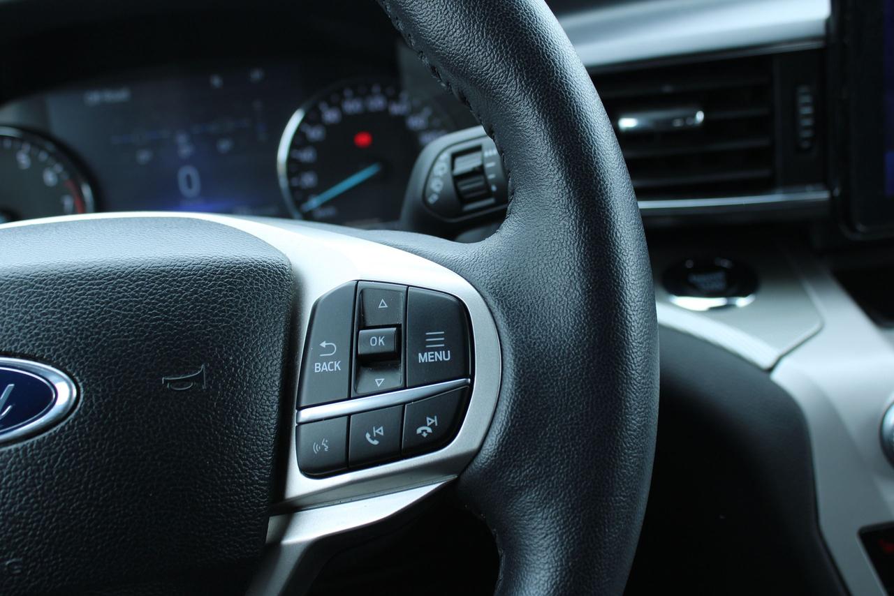 2024 Ford Explorer XLT Photo