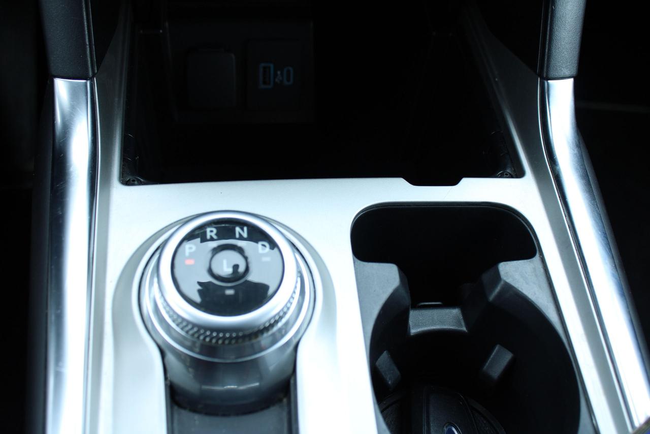 2024 Ford Explorer XLT Photo