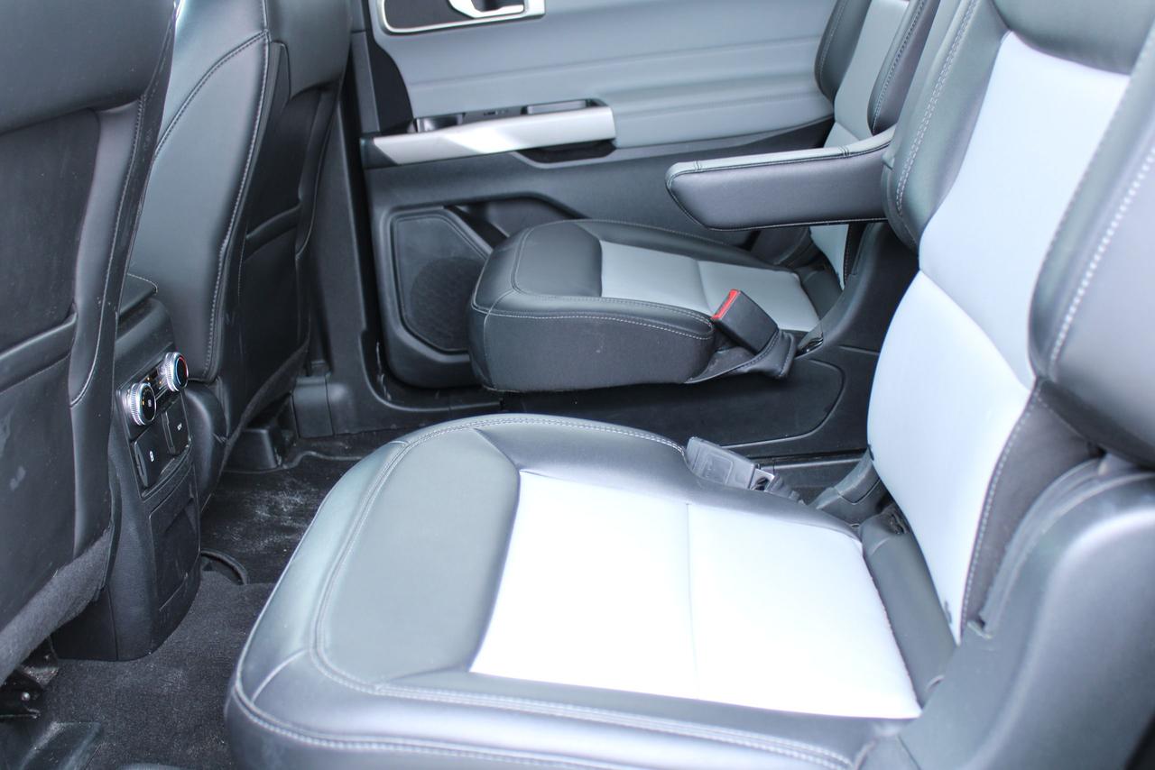 2024 Ford Explorer XLT Photo