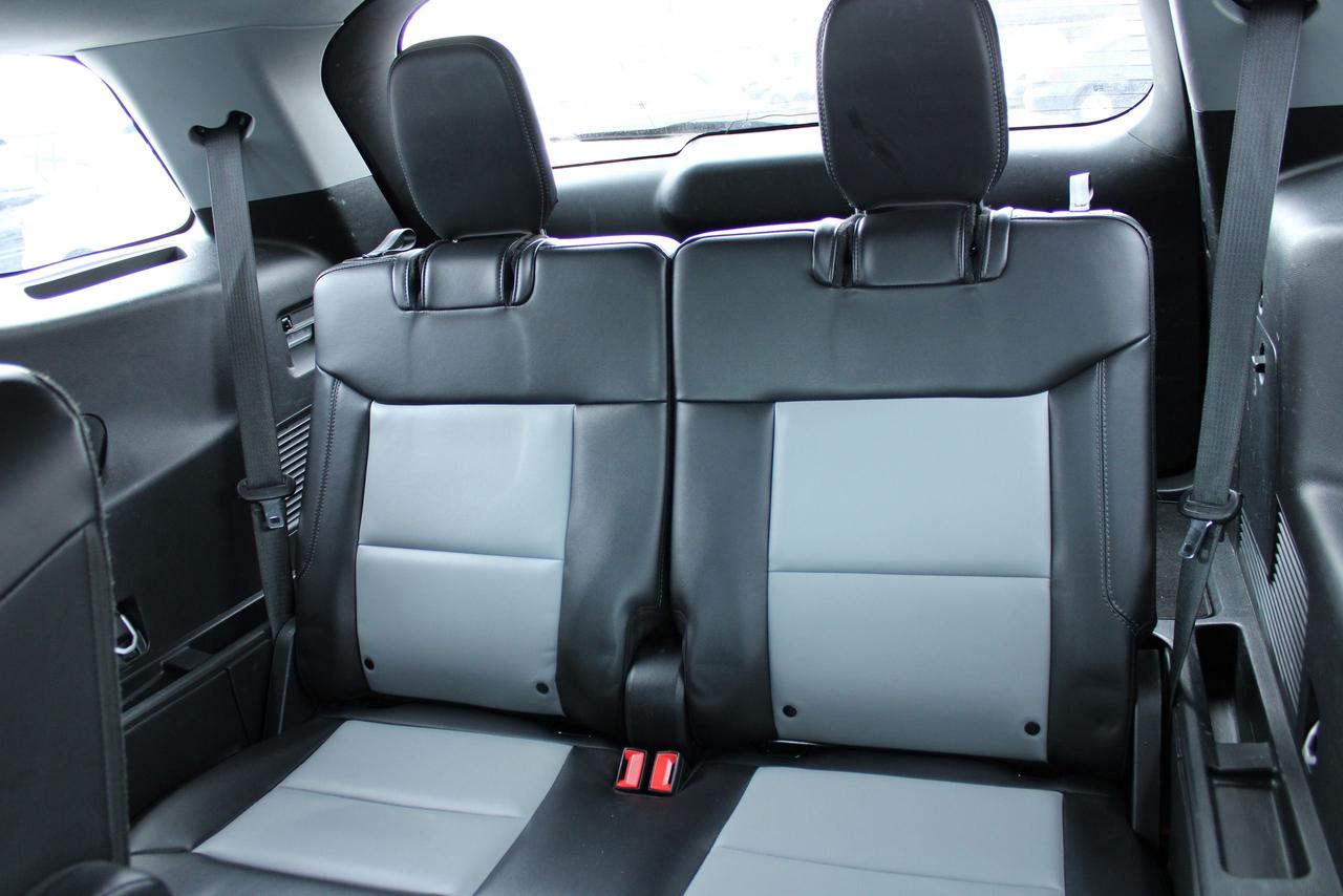 2024 Ford Explorer XLT Photo