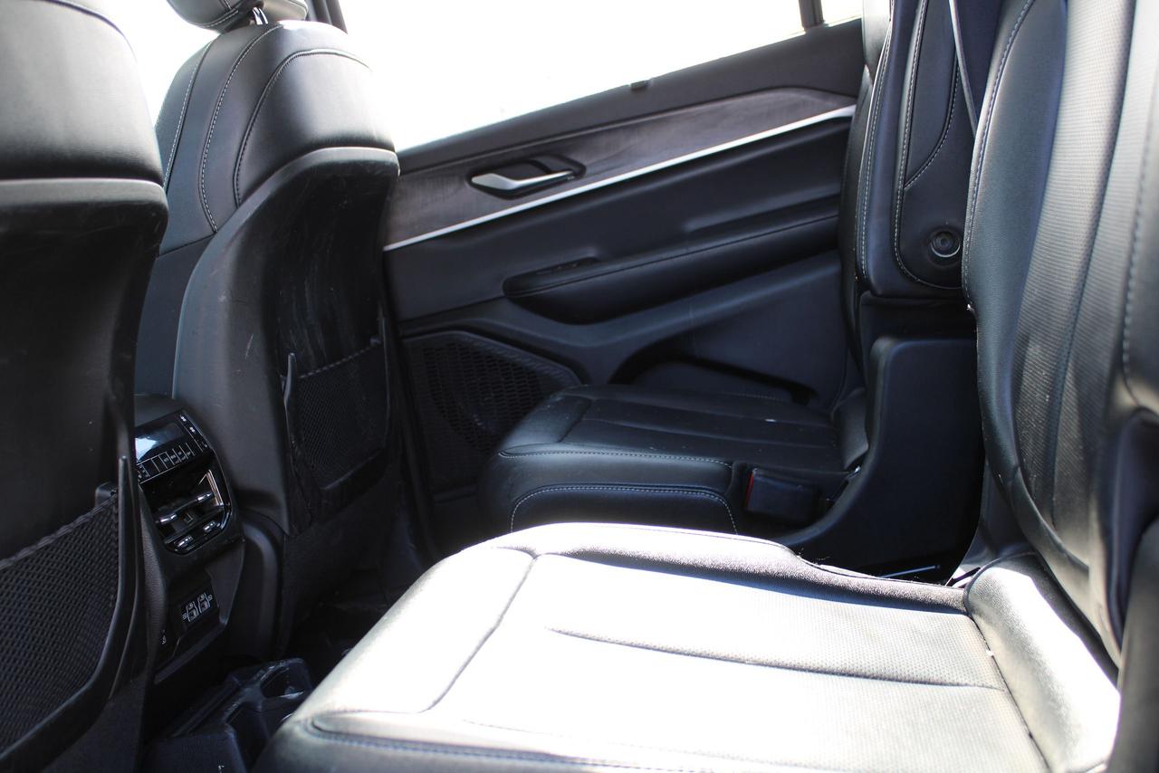 2024 Jeep Grand Cherokee Limited 6 Passenger Photo