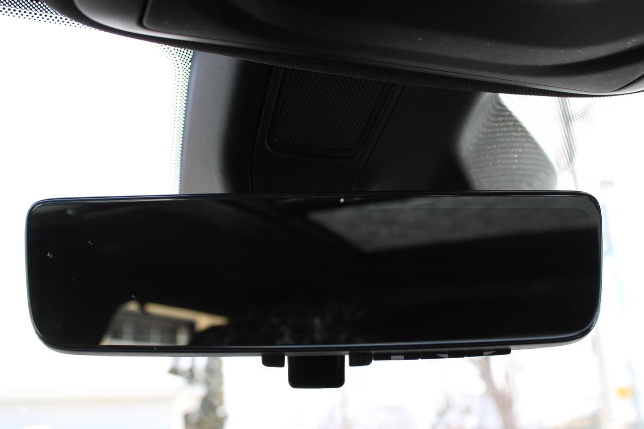 2024 Jeep Grand Cherokee Limited 6 Passenger Photo