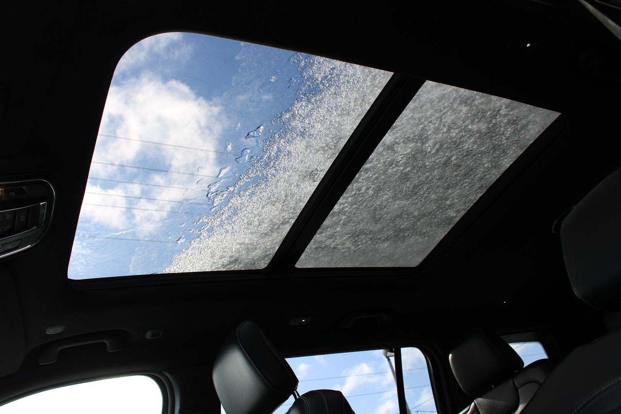 2024 Jeep Grand Cherokee Limited 6 Passenger Photo