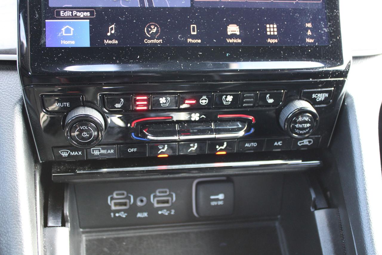 2024 Jeep Grand Cherokee LIMITED 4X4 Photo