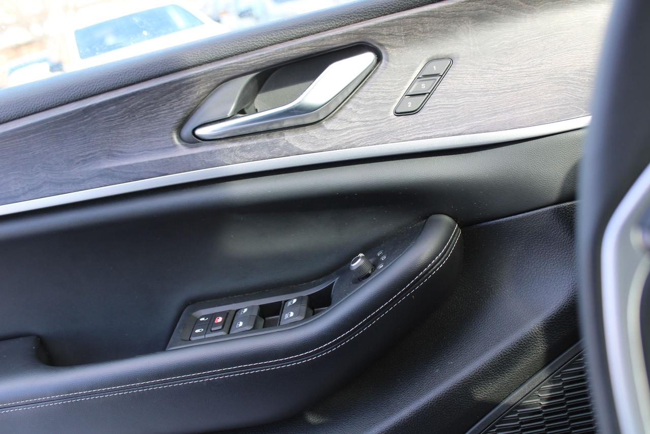 2024 Jeep Grand Cherokee LIMITED 4X4 Photo