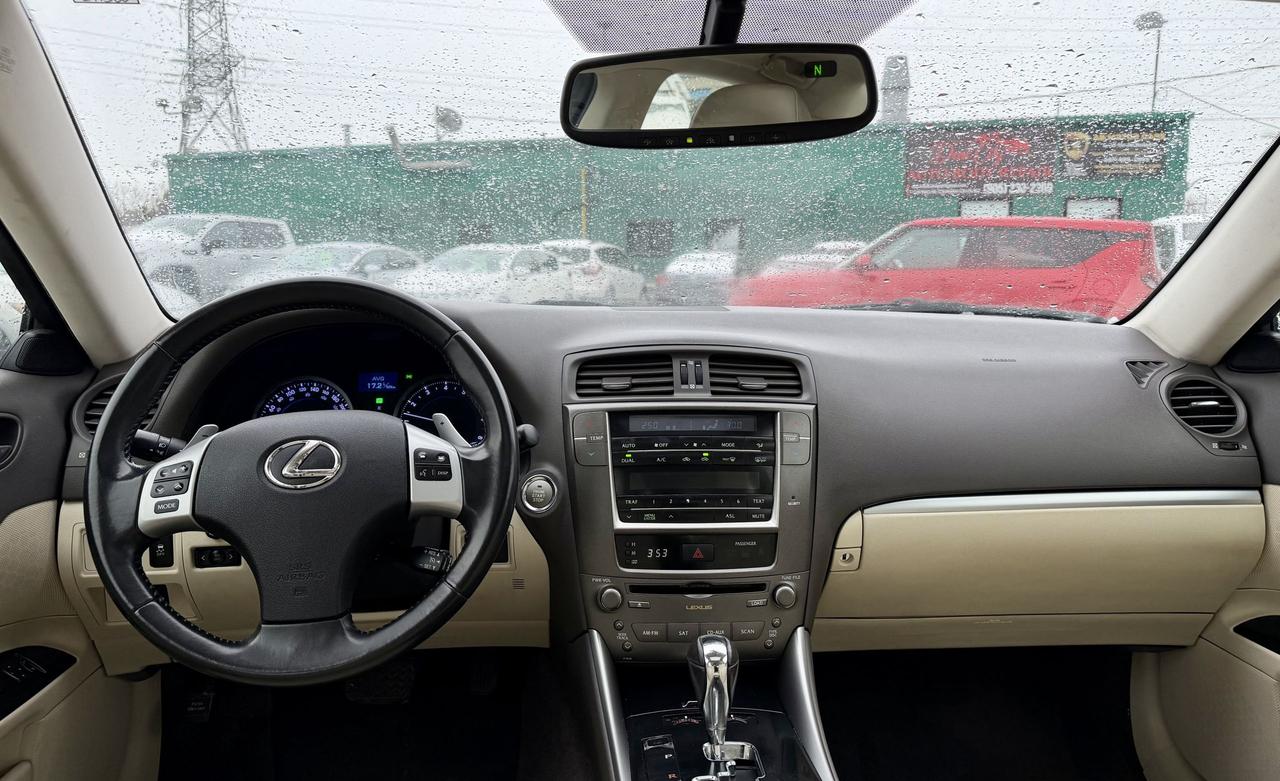 2013 Lexus IS 250 IS Photo