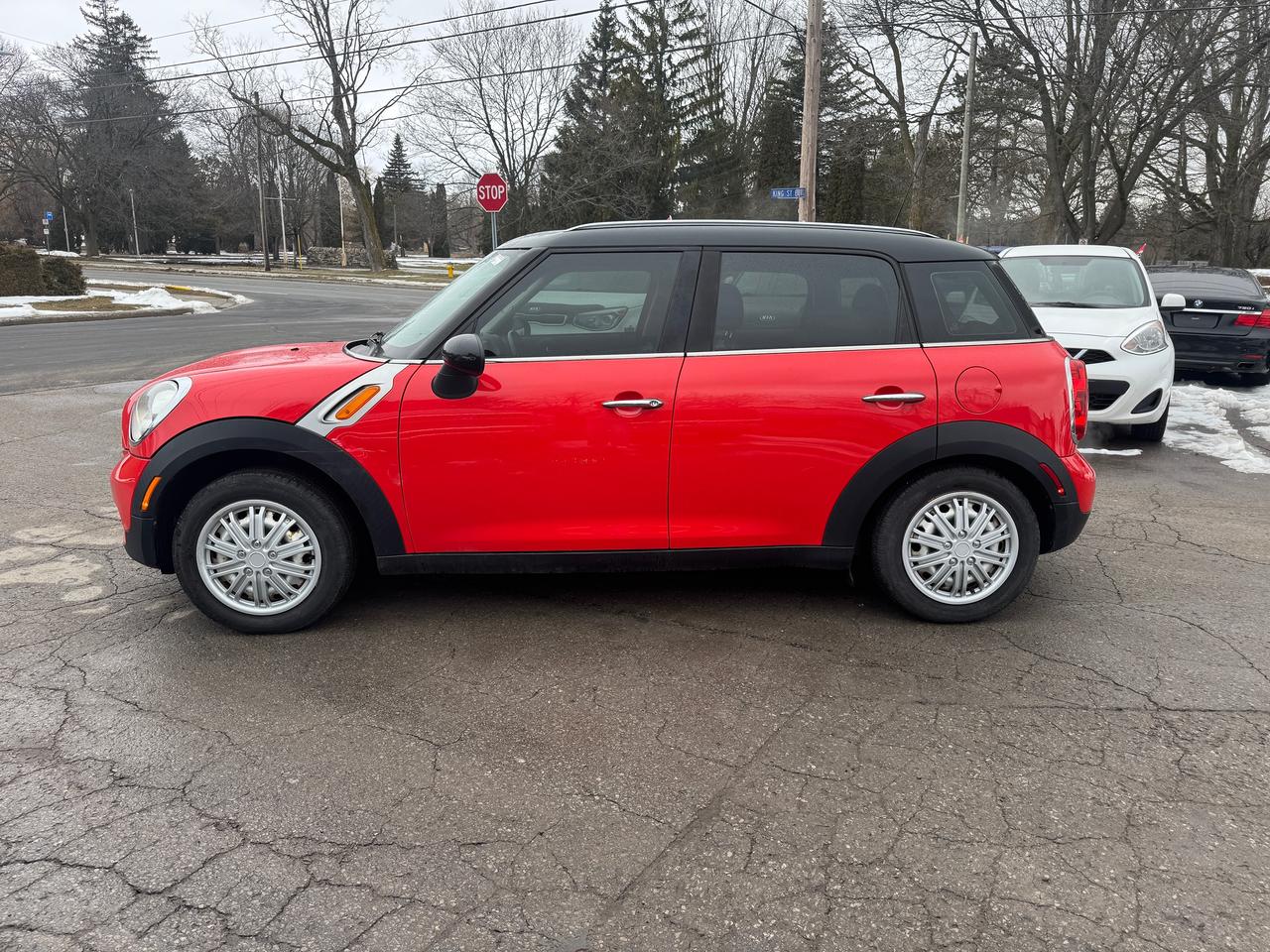 2012 MINI Cooper Countryman  Photo3