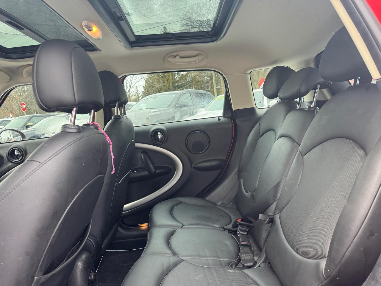 2012 MINI Cooper Countryman  Photo