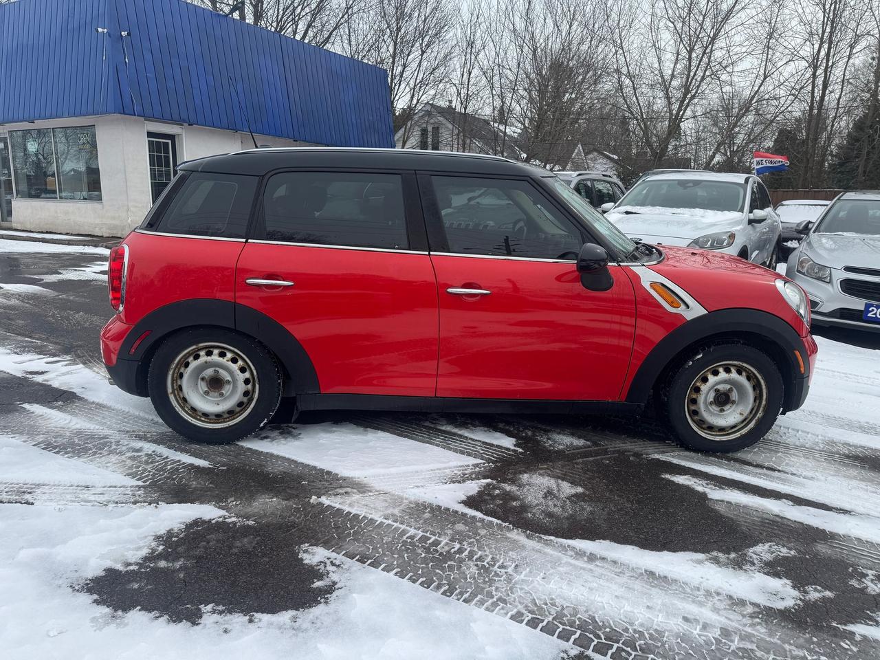 2012 MINI Cooper Countryman  Photo