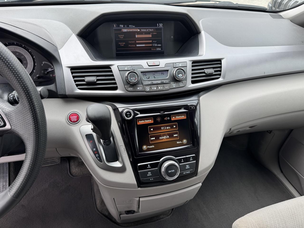 2014 Honda Odyssey EX PWR DOORS! Photo