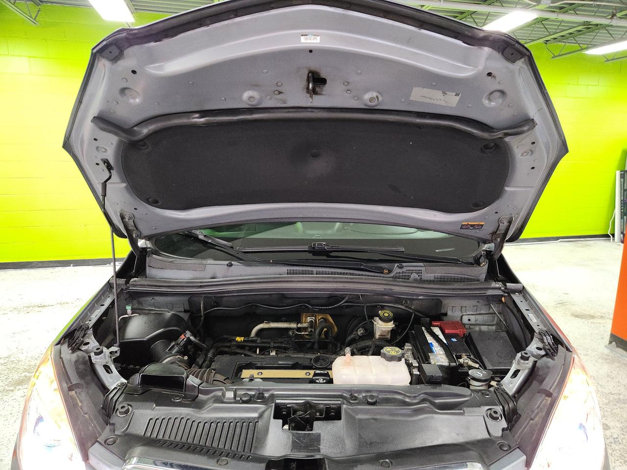 2015 Buick Encore Leather Sunroof Auto Start Blind Spot No Accidents Photo