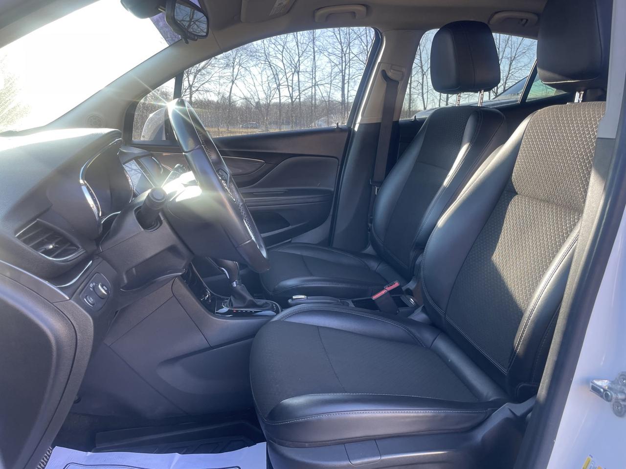 2019 Buick Encore Preferred AWD *One Owner Photo