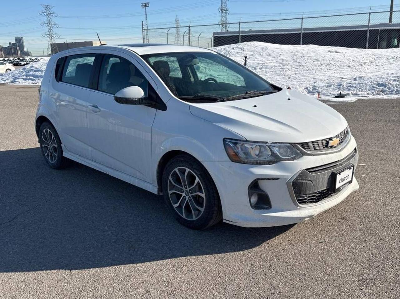 2017 Chevrolet Sonic LT AUTO, SUNROOF, HEATED SEATS, REMOTE START!! Photo12