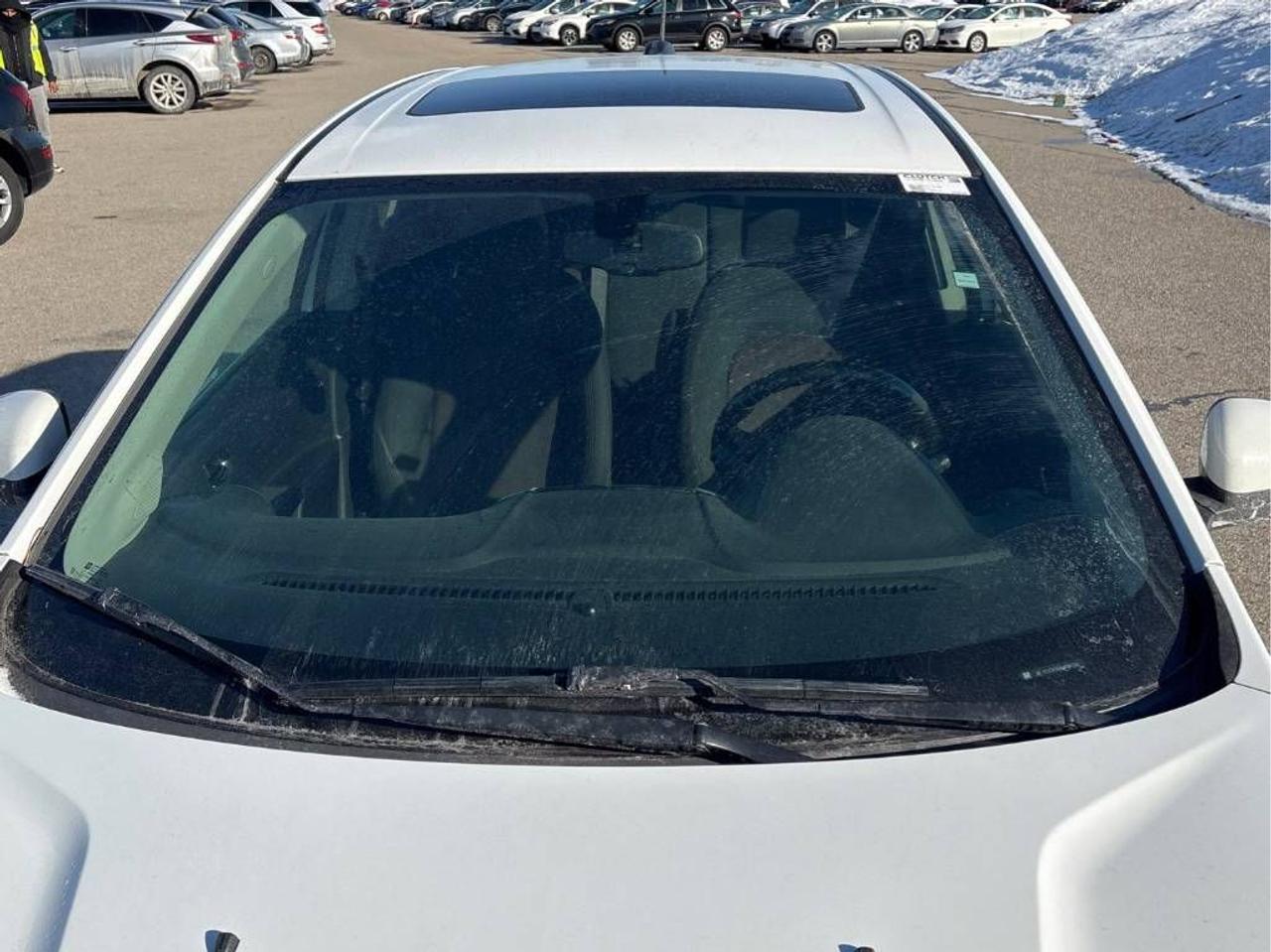 2017 Chevrolet Sonic LT AUTO, SUNROOF, HEATED SEATS, REMOTE START!! Photo13