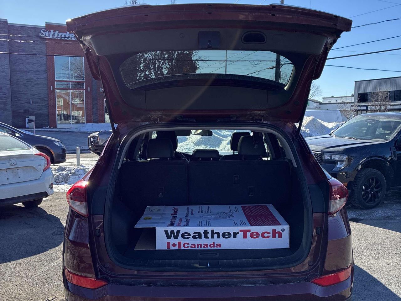 2017 Hyundai Tucson SE - AWD, LEATHER, SUNROOF, HEATED SEATS & WHEEL! Photo16