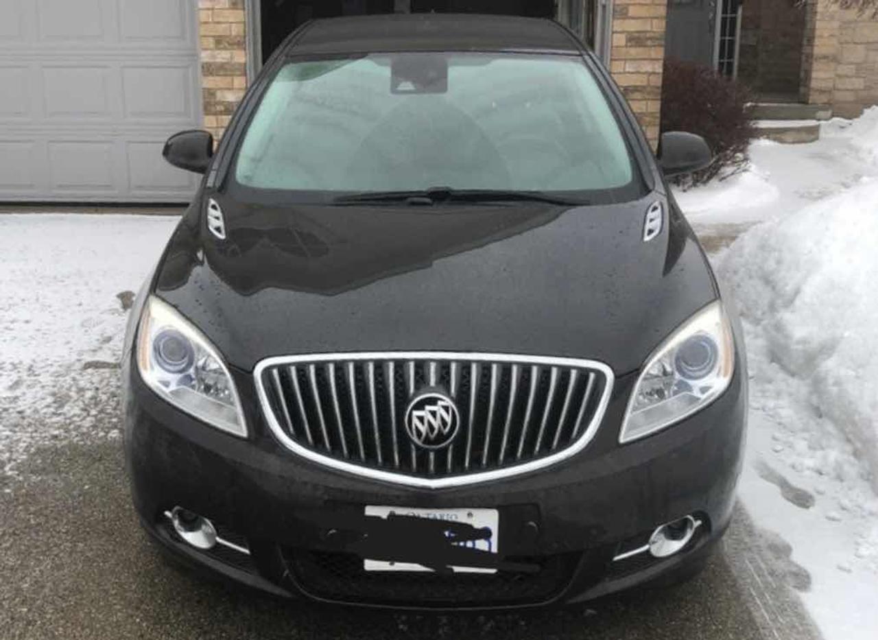 2015 Buick Verano ULTRA LOW KM!! LEATHER, BOSE, HEATED SEATS, CLEAN! Photo13
