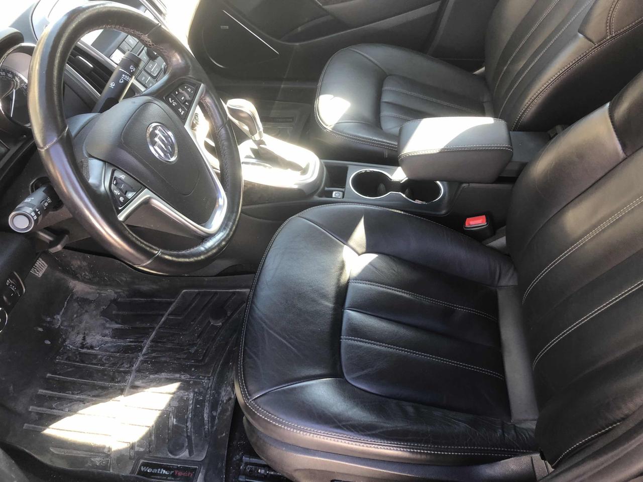 2015 Buick Verano ULTRA LOW KM!! LEATHER, BOSE, HEATED SEATS, CLEAN! Photo15