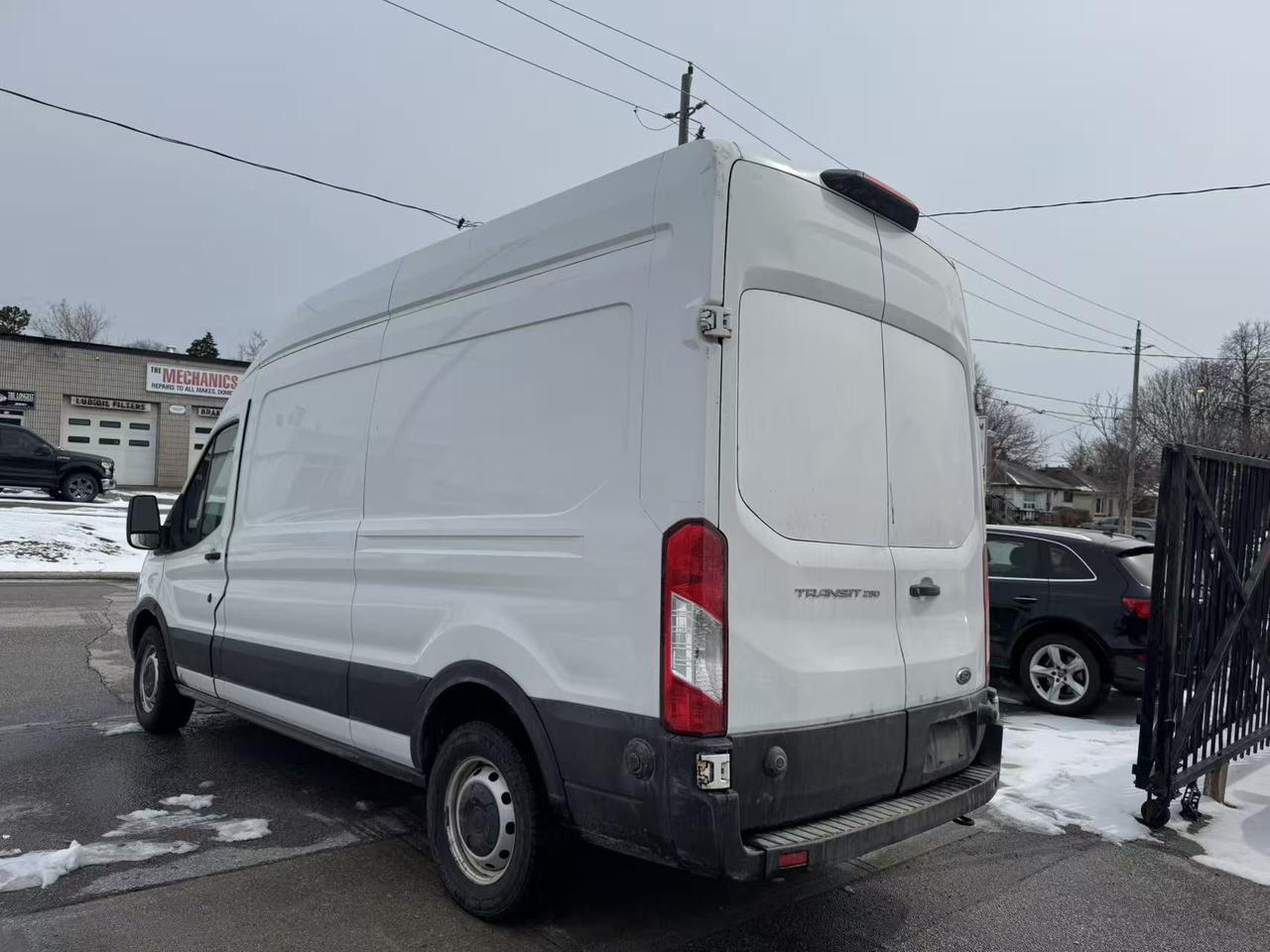 2019 Ford Transit 250 HIGHROOF REEFER Photo