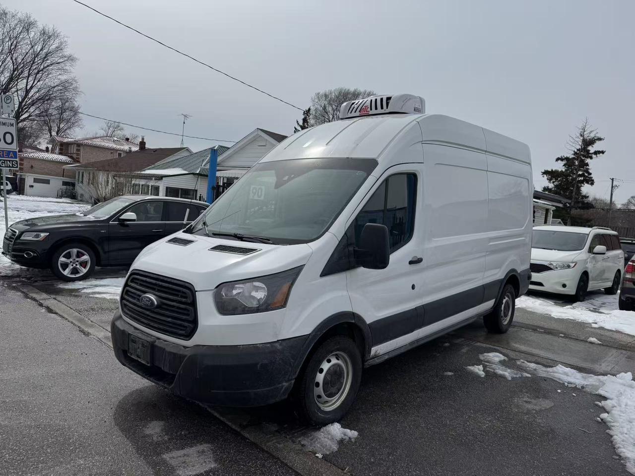 2019 Ford Transit 250 HIGHROOF REEFER Photo