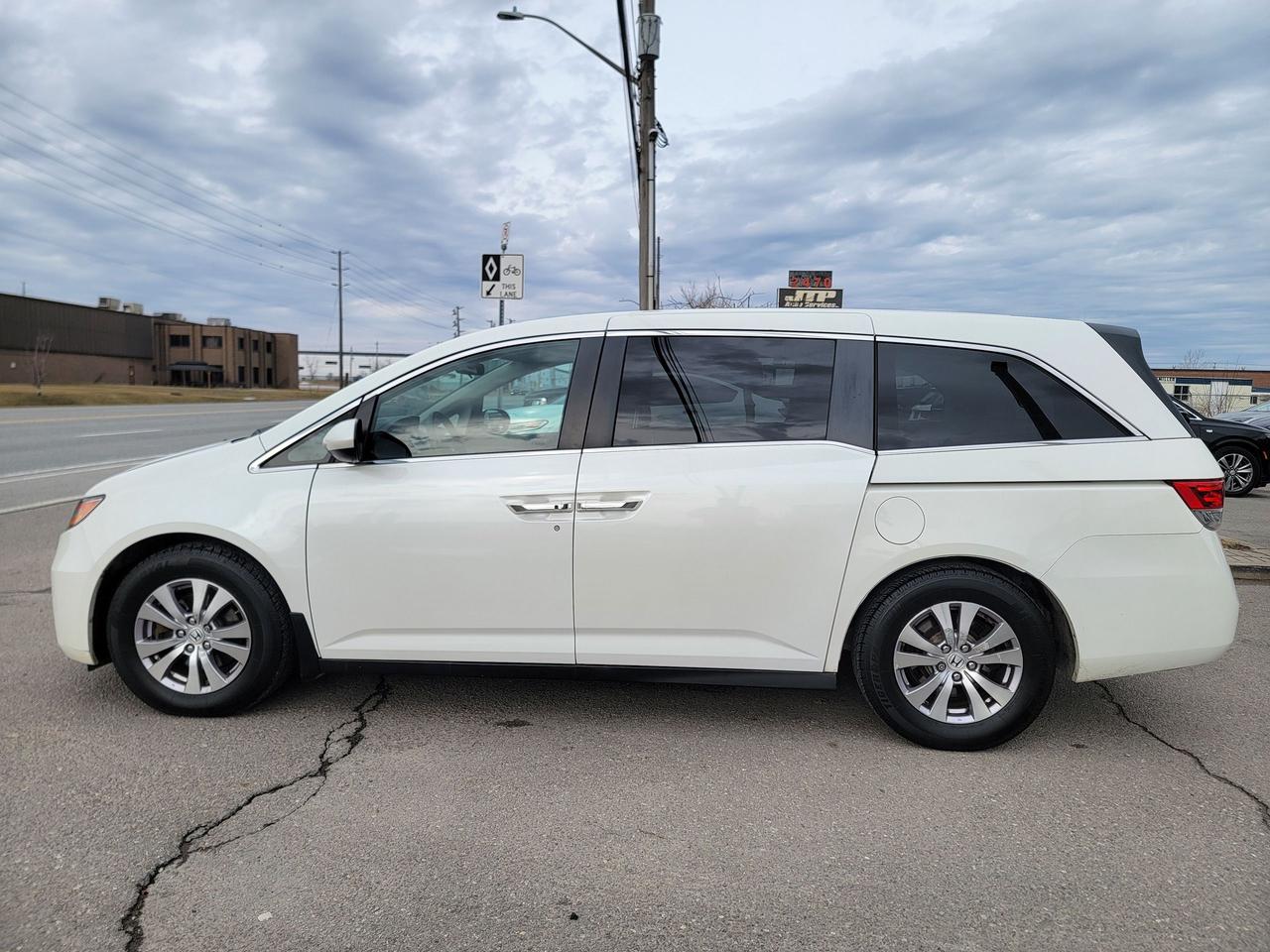 2014 Honda Odyssey 4dr Wgn EX w/RES Photo