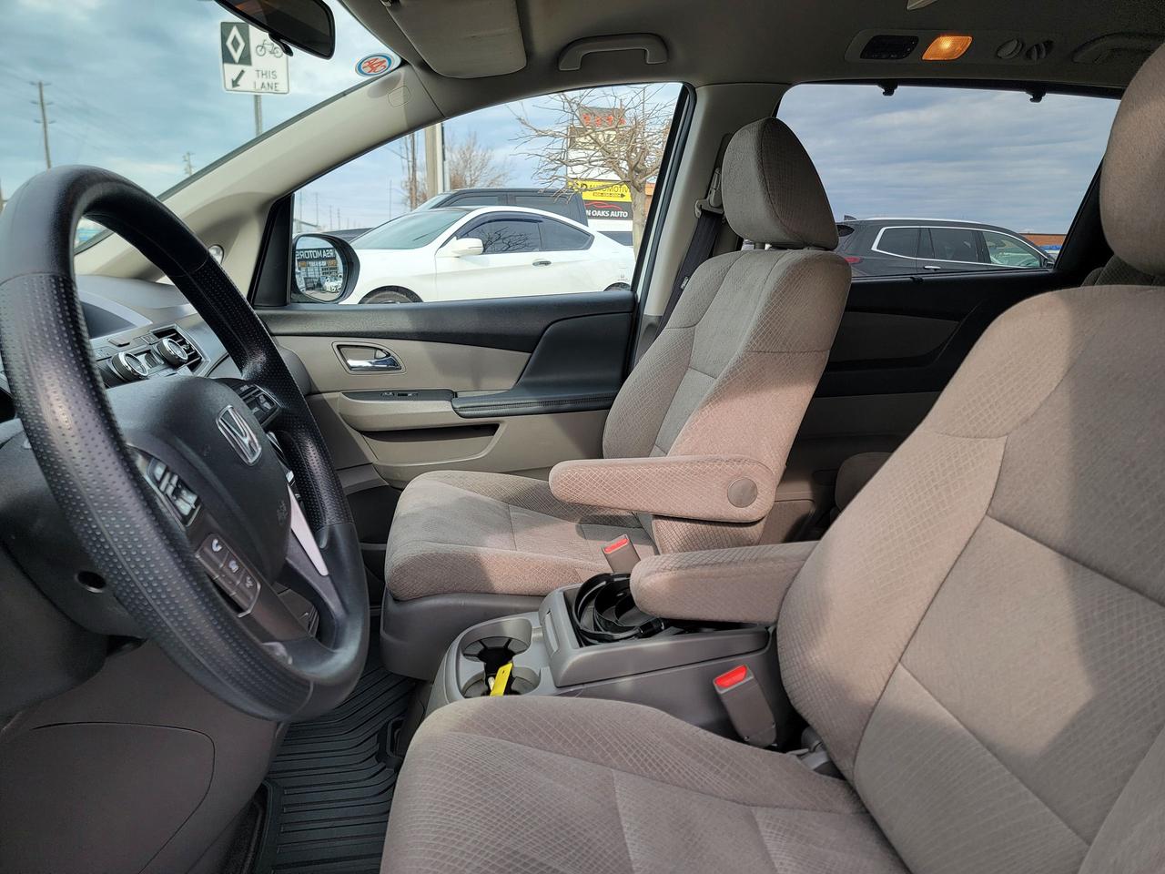 2014 Honda Odyssey 4dr Wgn EX w/RES Photo