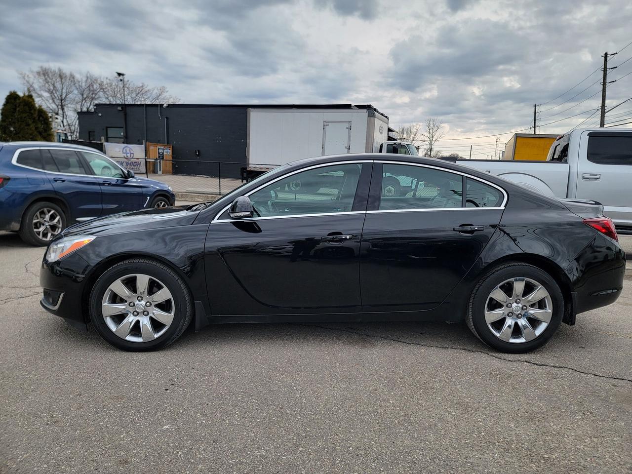 2016 Buick Regal 4dr Sdn Premium I AWD Photo