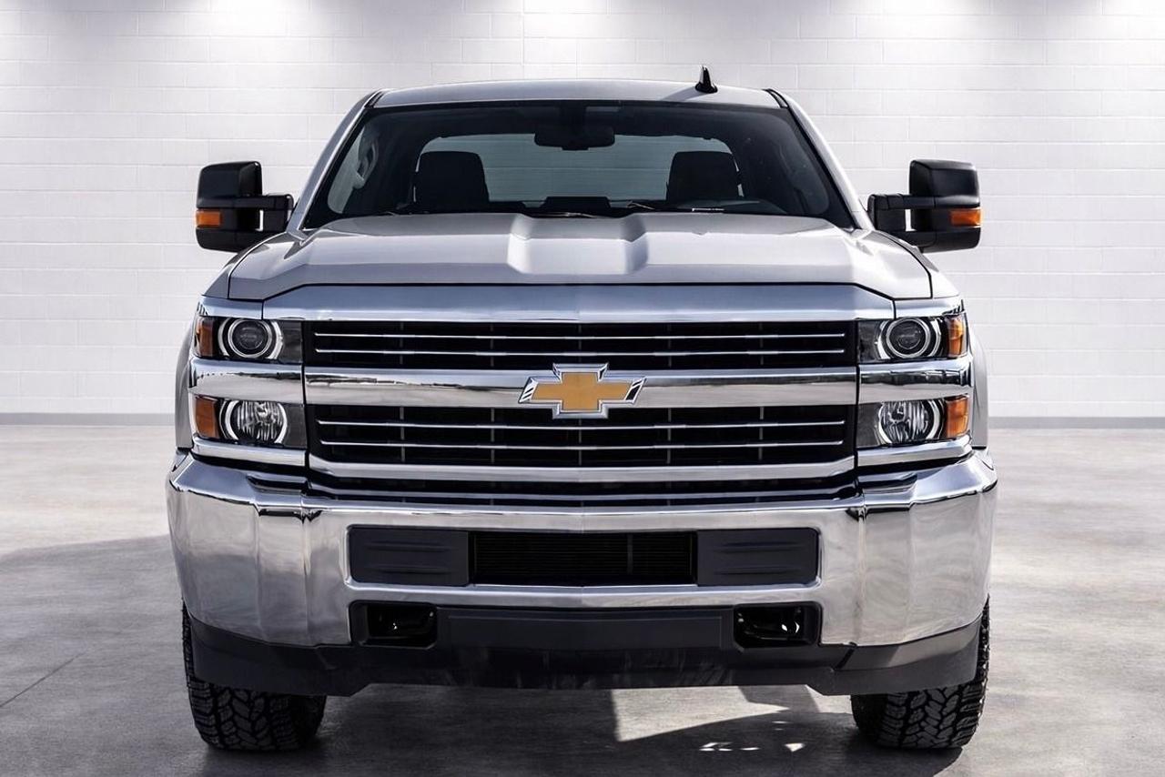 2016 Chevrolet Silverado 2500 4WD Crew Cab 153" Diesel Photo