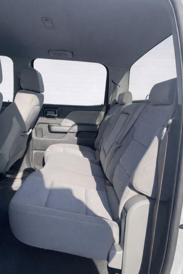 2016 Chevrolet Silverado 2500 4WD Crew Cab 153" Diesel Photo