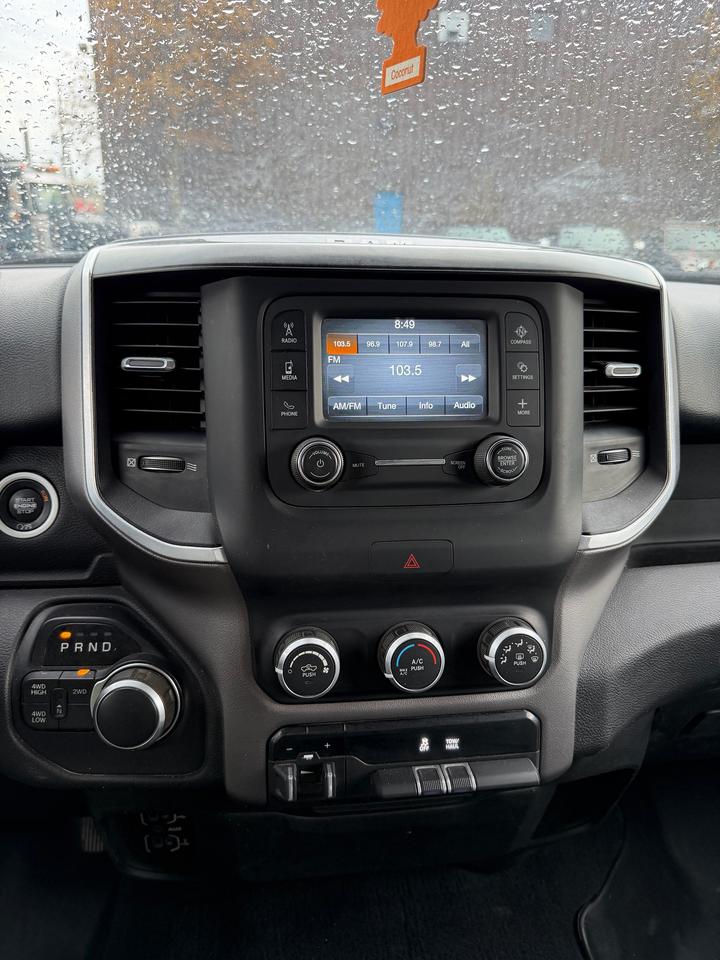 2019 RAM 3500 Big Horn 6.4L V8 Crew Cab 8' Box Photo
