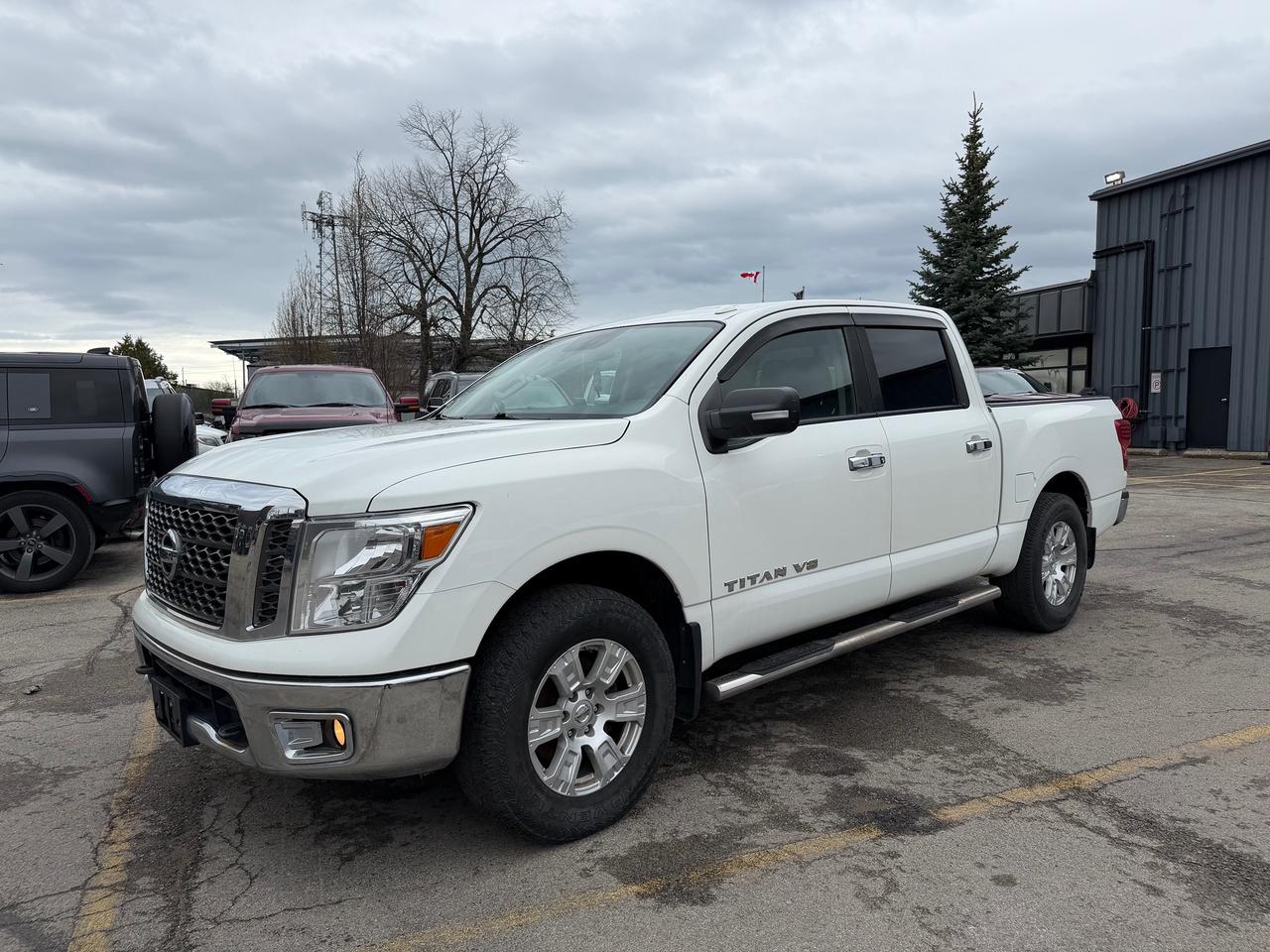 2018 Nissan Titan SV 2 Yr Warranty 5.6L V8 Gas - Photo #1