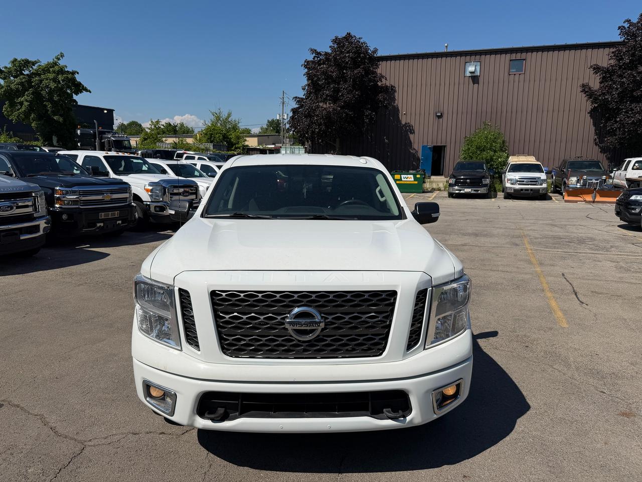 2018 Nissan Titan SV 5.6L V8 Gas Crew 4x4 - Stk#345 Photo1