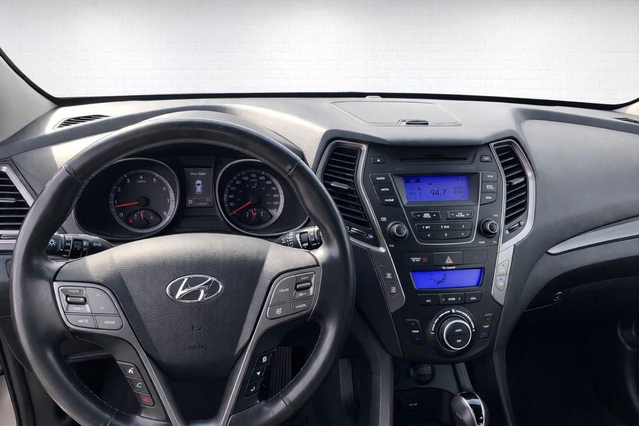 2016 Hyundai Santa Fe Sport Premium 4dr 2.4L 4 cyl Photo