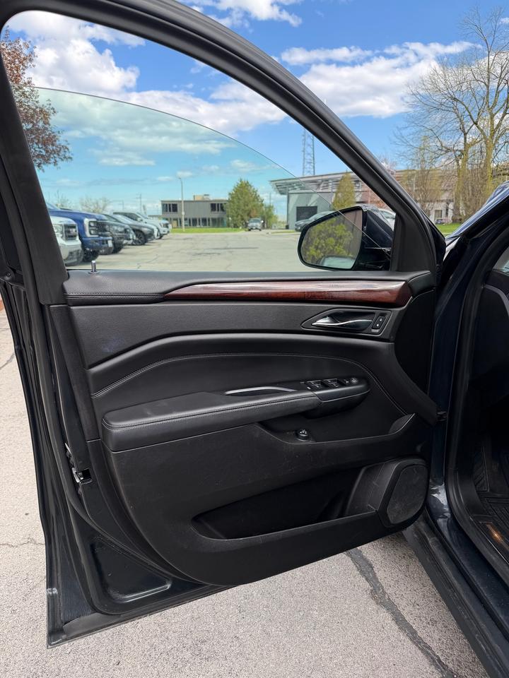2015 Cadillac SRX Premium AWD 2 Yr Warranty Photo
