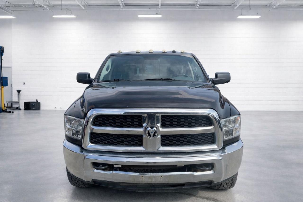 2016 RAM 2500 SLT Diesel 4WD Crew Cab 149" Photo1