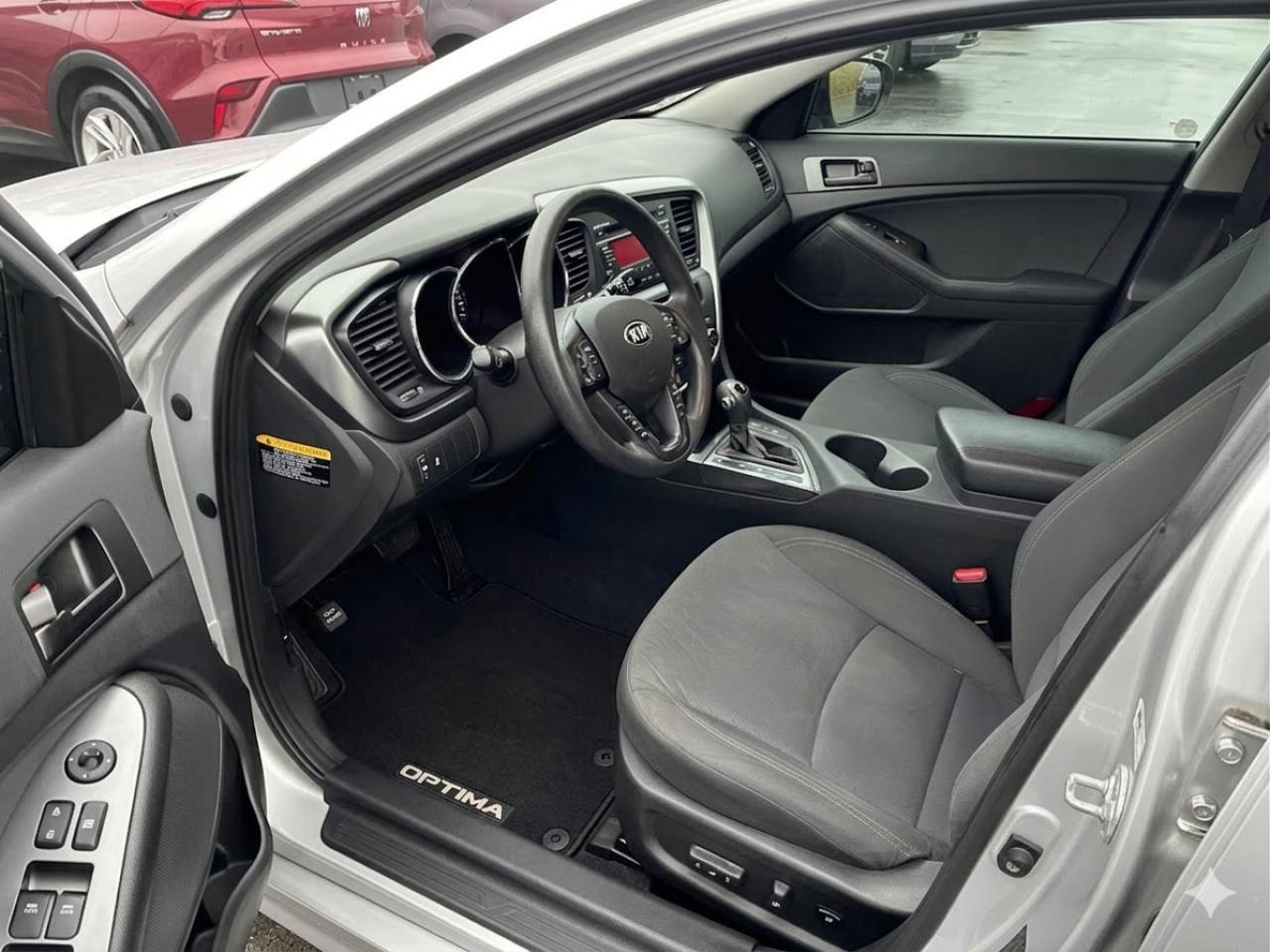 2013 Kia Optima LX Photo