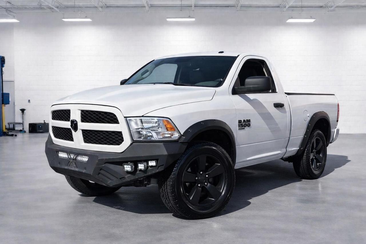 2019 RAM 1500 Classic Express Reg Cab 6.4' Box Photo0