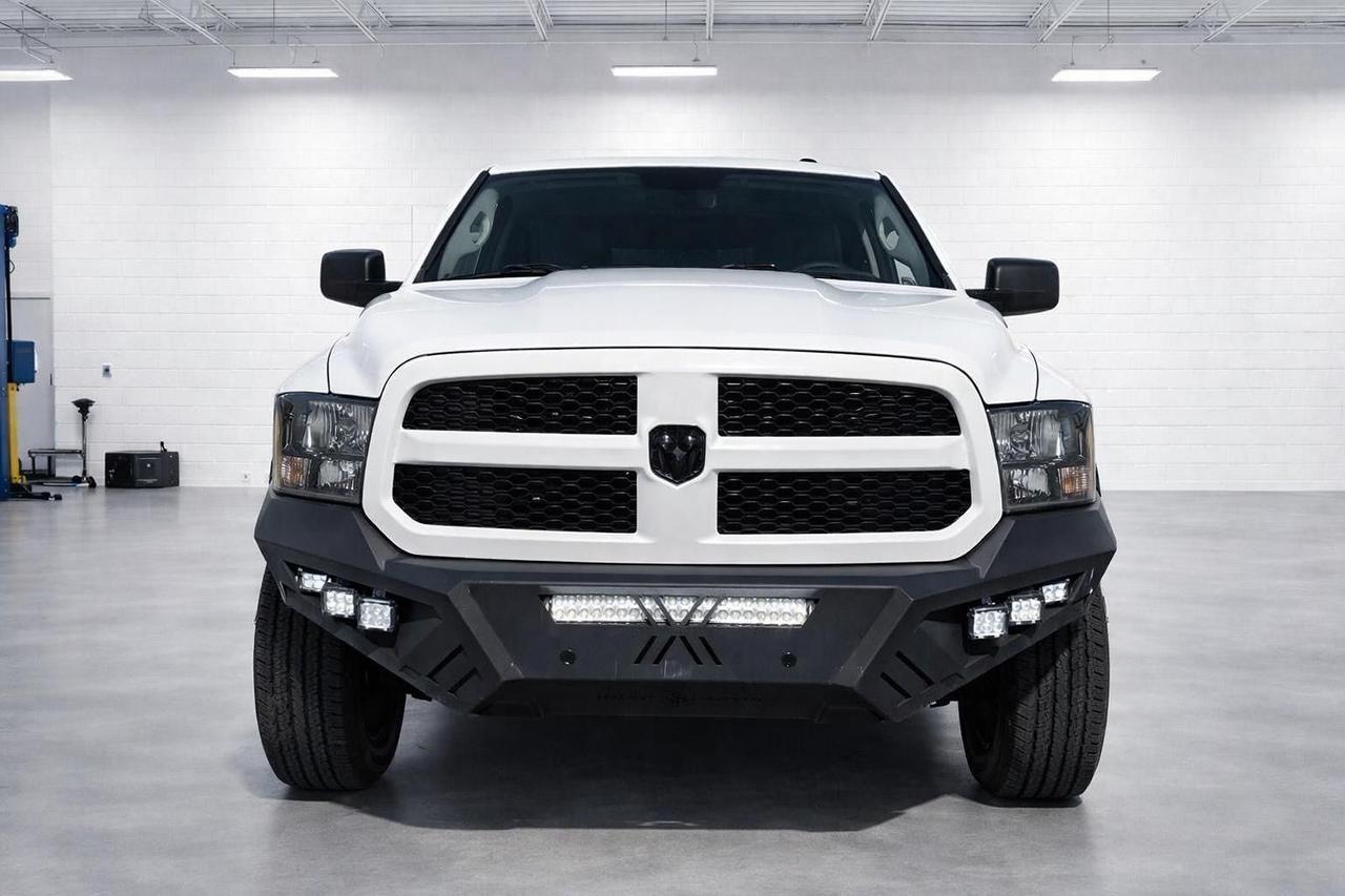 2019 RAM 1500 Classic Express Reg Cab 6.4' Box Photo