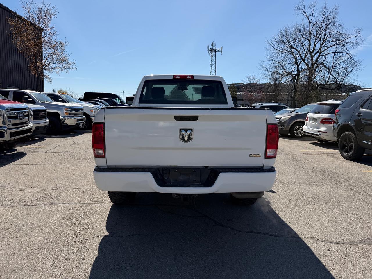 2019 RAM 1500 Classic Express Reg Cab 6.4' Box Photo