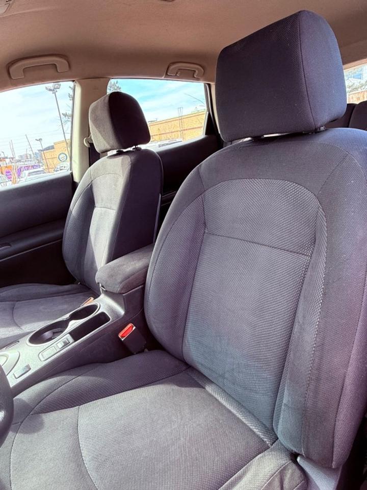 2013 Nissan Rogue S 4dr Front-wheel Drive CVT Photo