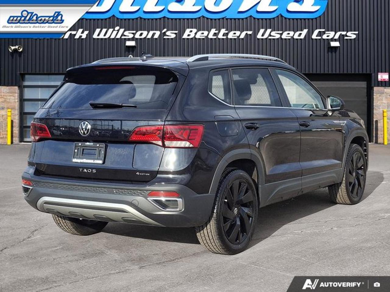 2024 Volkswagen Taos Comfortline AWD | Sunroof | 19" Wheels | Adaptive Cruise | Heated Wheel + Seats | and More ! Photo