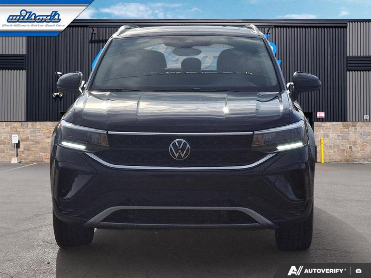 2024 Volkswagen Taos Comfortline AWD | Sunroof | 19" Wheels | Adaptive Cruise | Heated Wheel + Seats | and More ! Photo