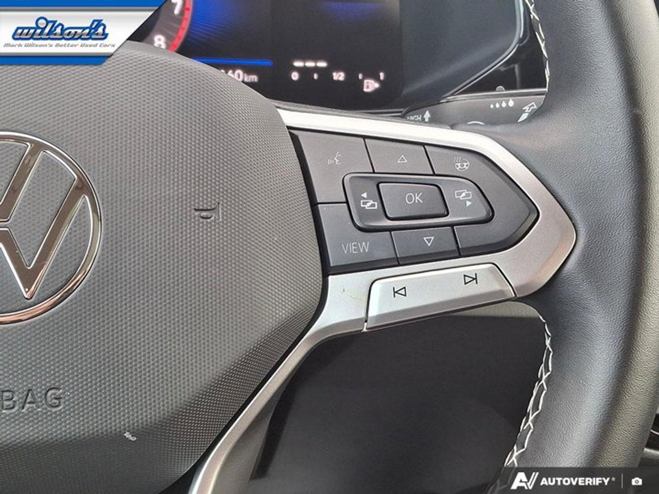 2024 Volkswagen Taos Comfortline AWD | Sunroof | 19" Wheels | Adaptive Cruise | Heated Wheel + Seats | and More ! Photo