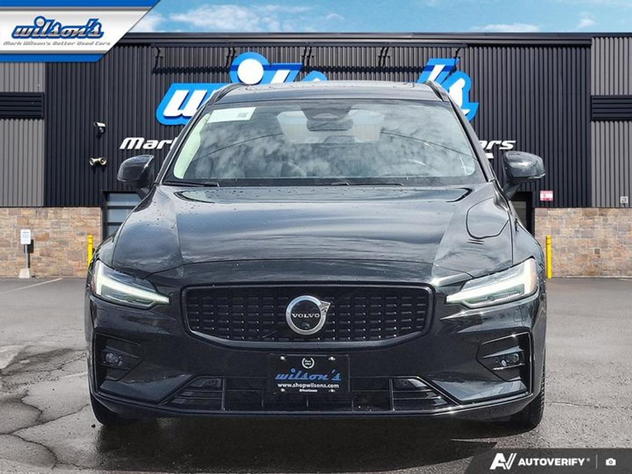 2023 Volvo V60 Ultimate AWD | Leather | Heated and Cooled Seats | Panoramic Sunroof | Heated Steering | and More ! Photo